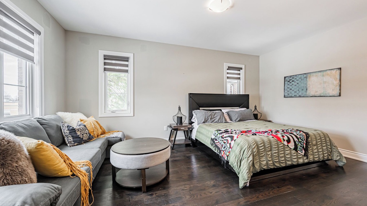 Photo of Bedroom in Cooksville