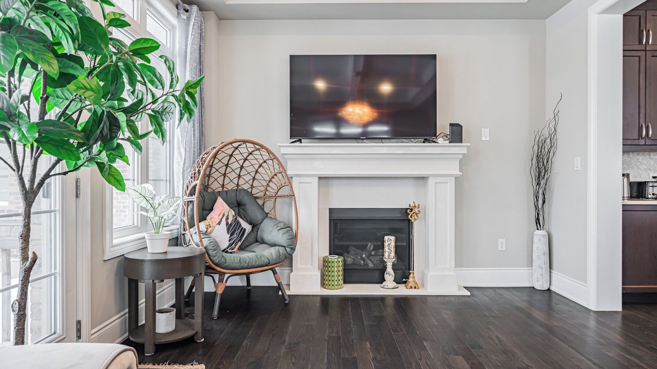 Photo of Livingroom in Cooksville