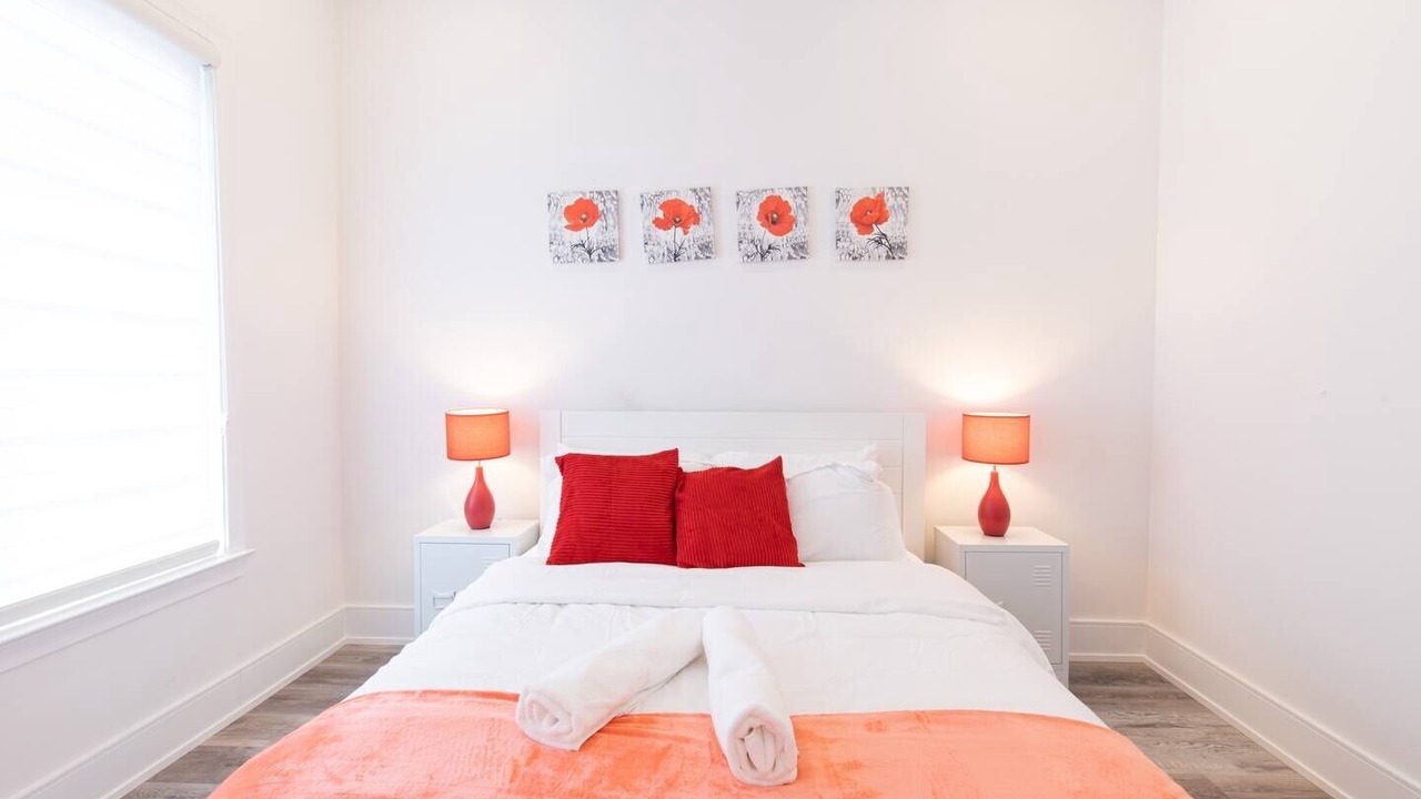 Photo of Bedroom in Thornhill