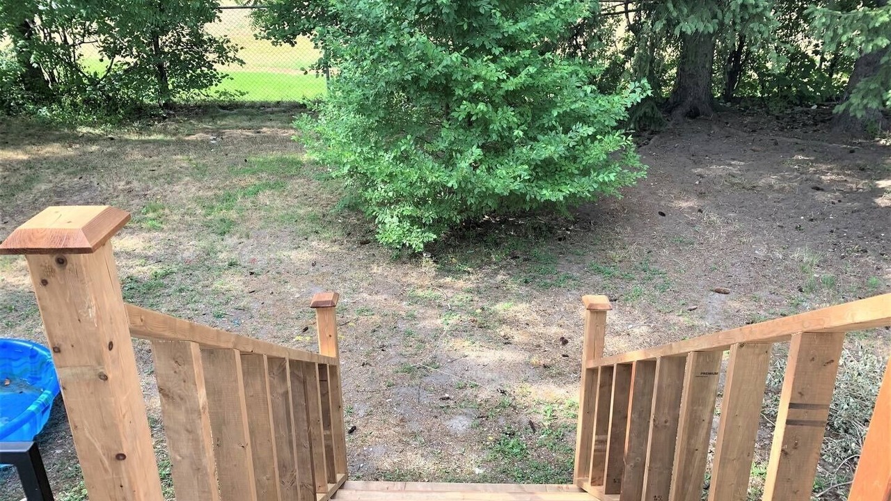 Photo of Outdoor in Thornhill