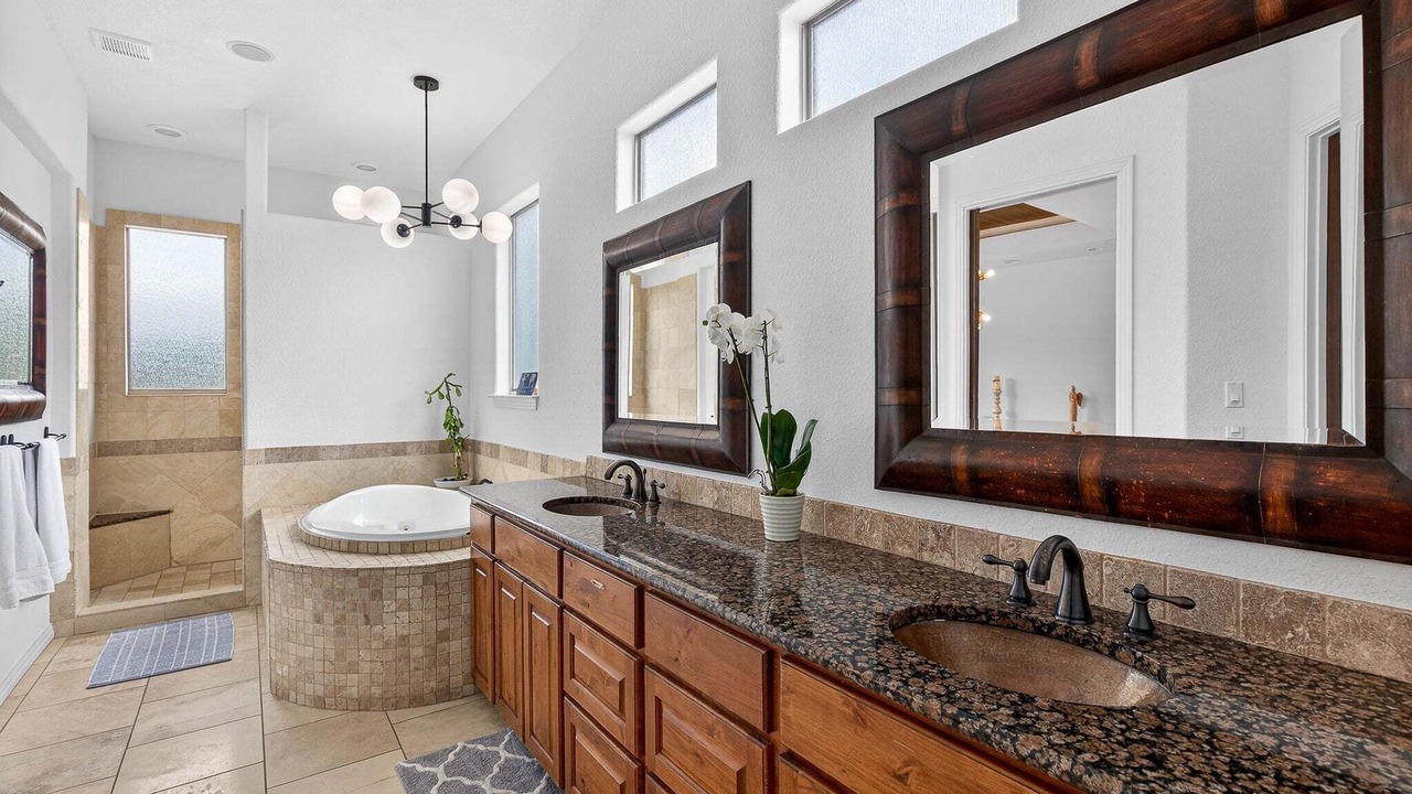 Photo of Bathroom in Rob Roy On The Lake