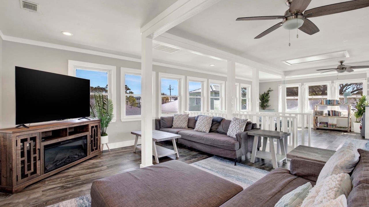 Photo of Livingroom in Tybee Island