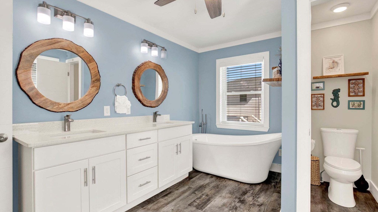 Photo of Bathroom in Tybee Island