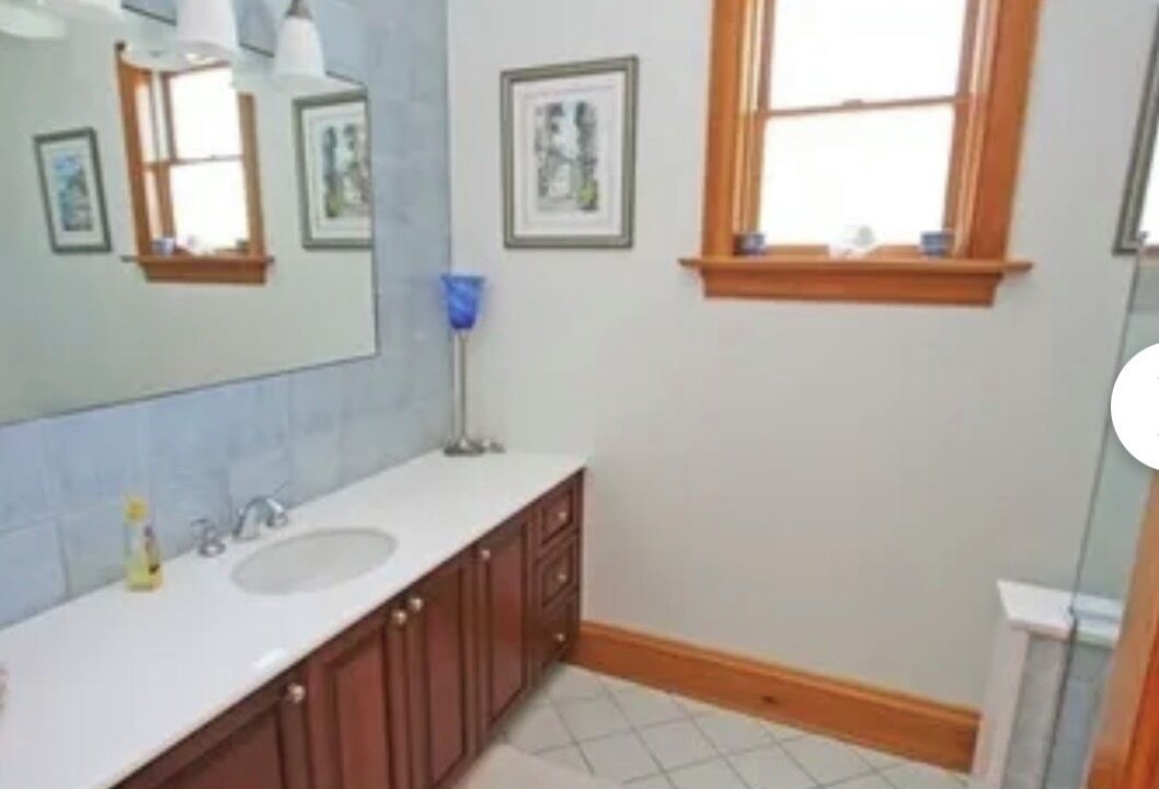 Photo of Bathroom in West Hampton Dunes