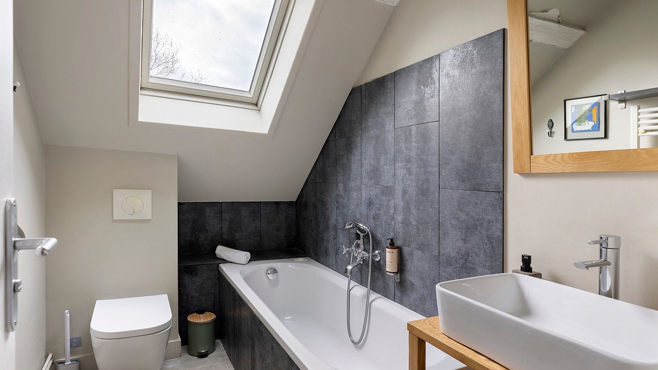 Photo of Bathroom in Ambillou