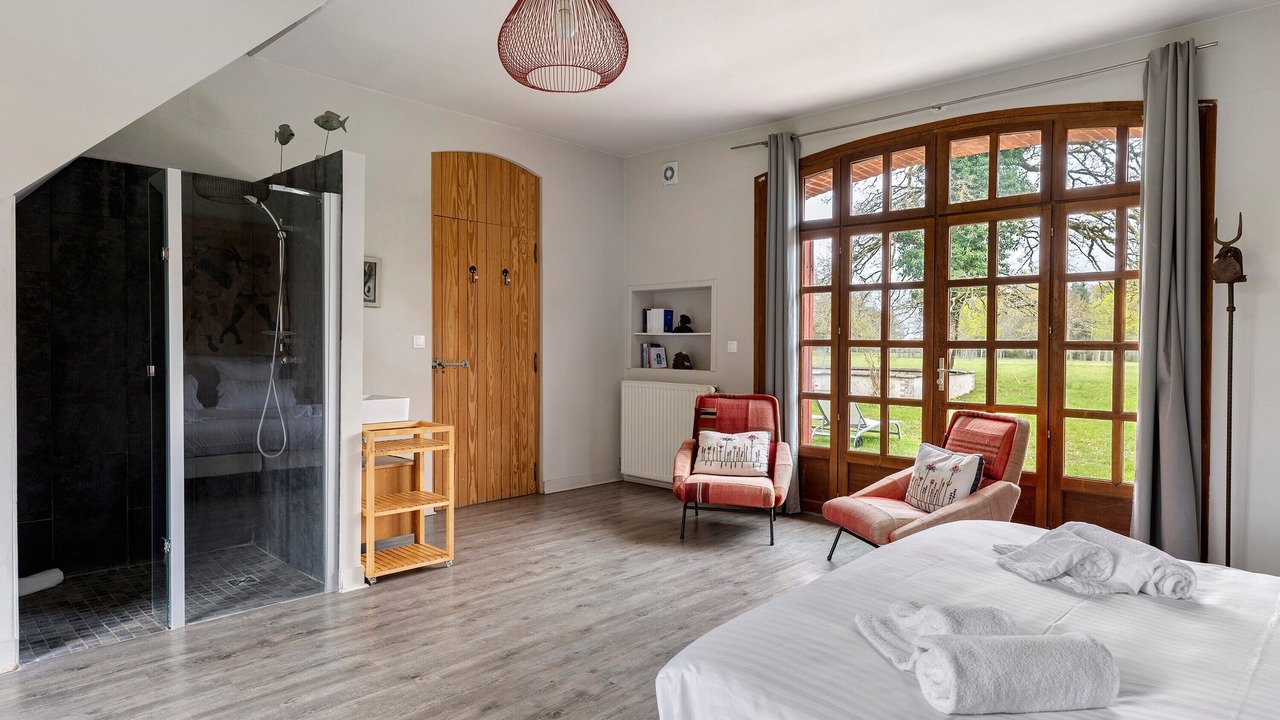 Photo of Bedroom in Ambillou