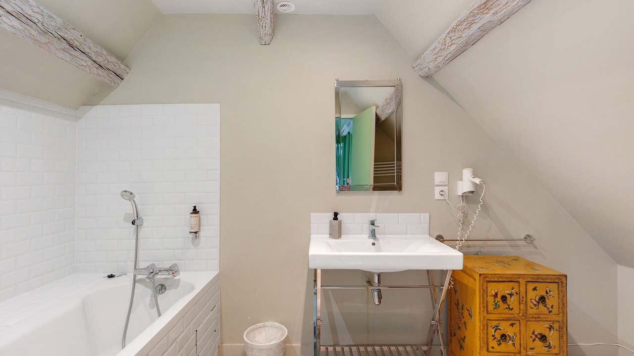 Photo of Bathroom in Ambillou