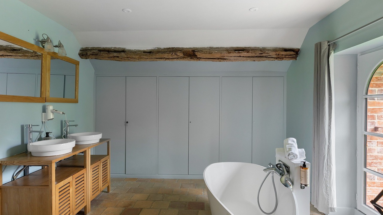 Photo of Bathroom in Ambillou