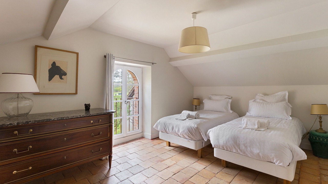 Photo of Bedroom in Ambillou