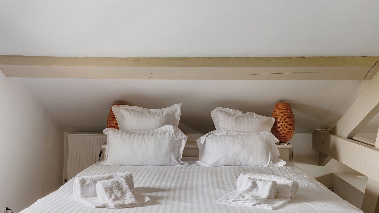 Photo of Bedroom in Ambillou