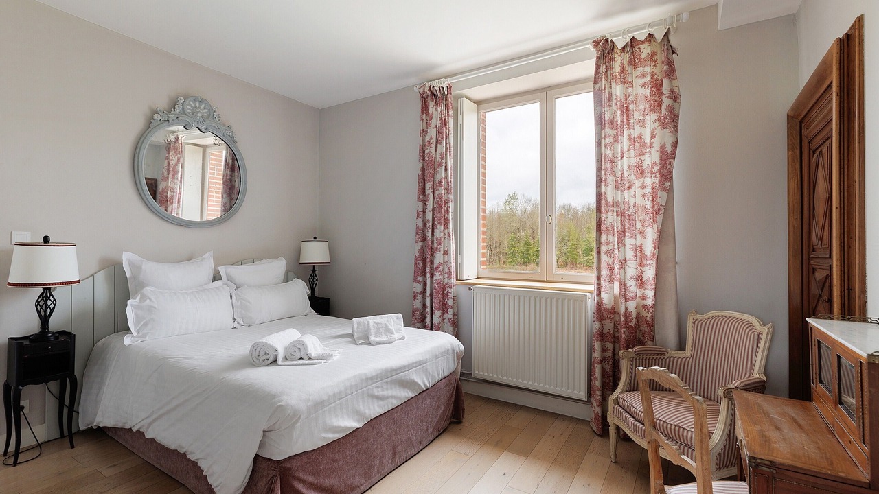 Photo of Bedroom in Ambillou
