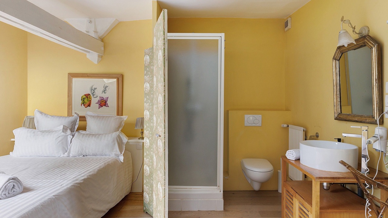 Photo of Bedroom in Ambillou