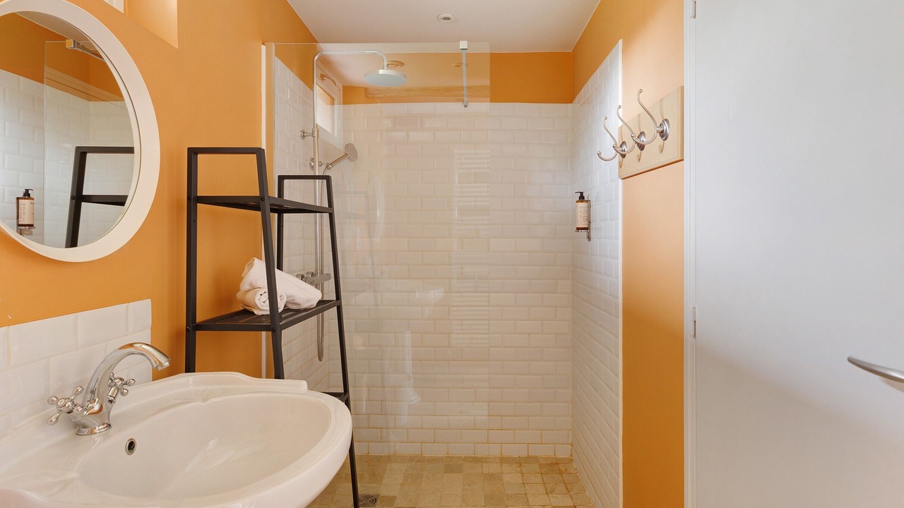 Photo of Bathroom in Ambillou