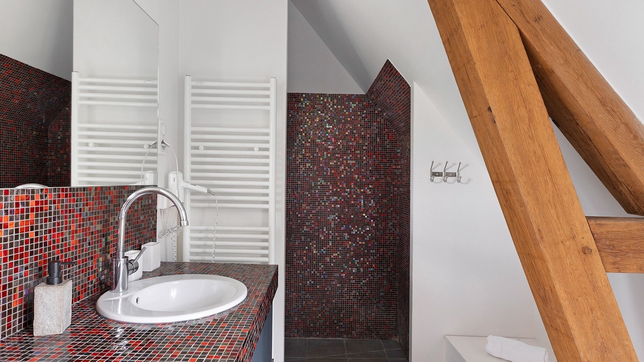 Photo of Bathroom in Ambillou
