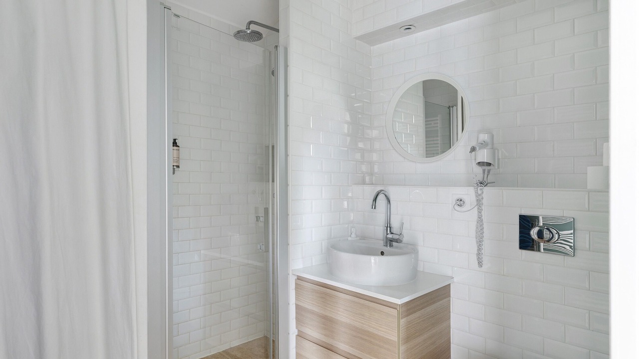 Photo of Bathroom in Ambillou