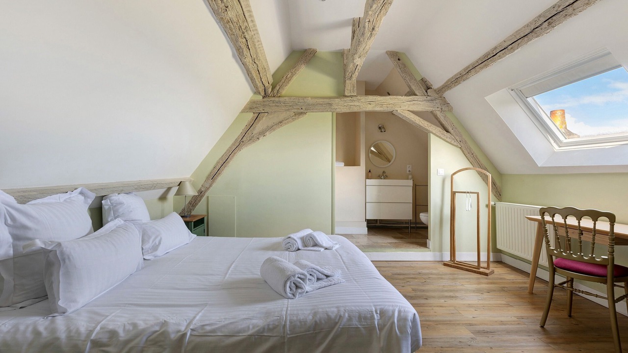Photo of Bedroom in Ambillou