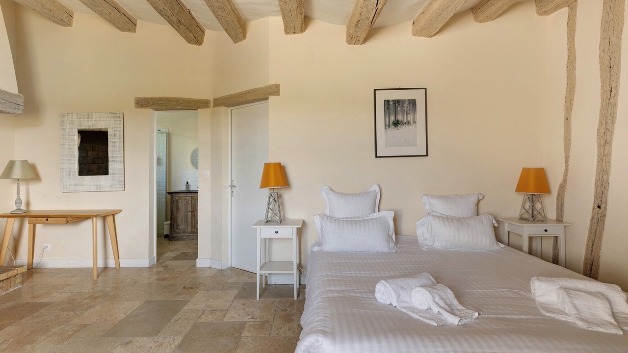 Photo of Bedroom in Ambillou