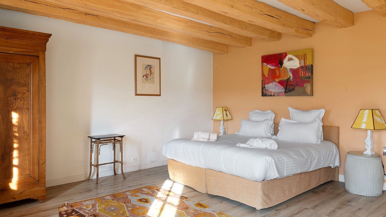 Photo of Bedroom in Ambillou