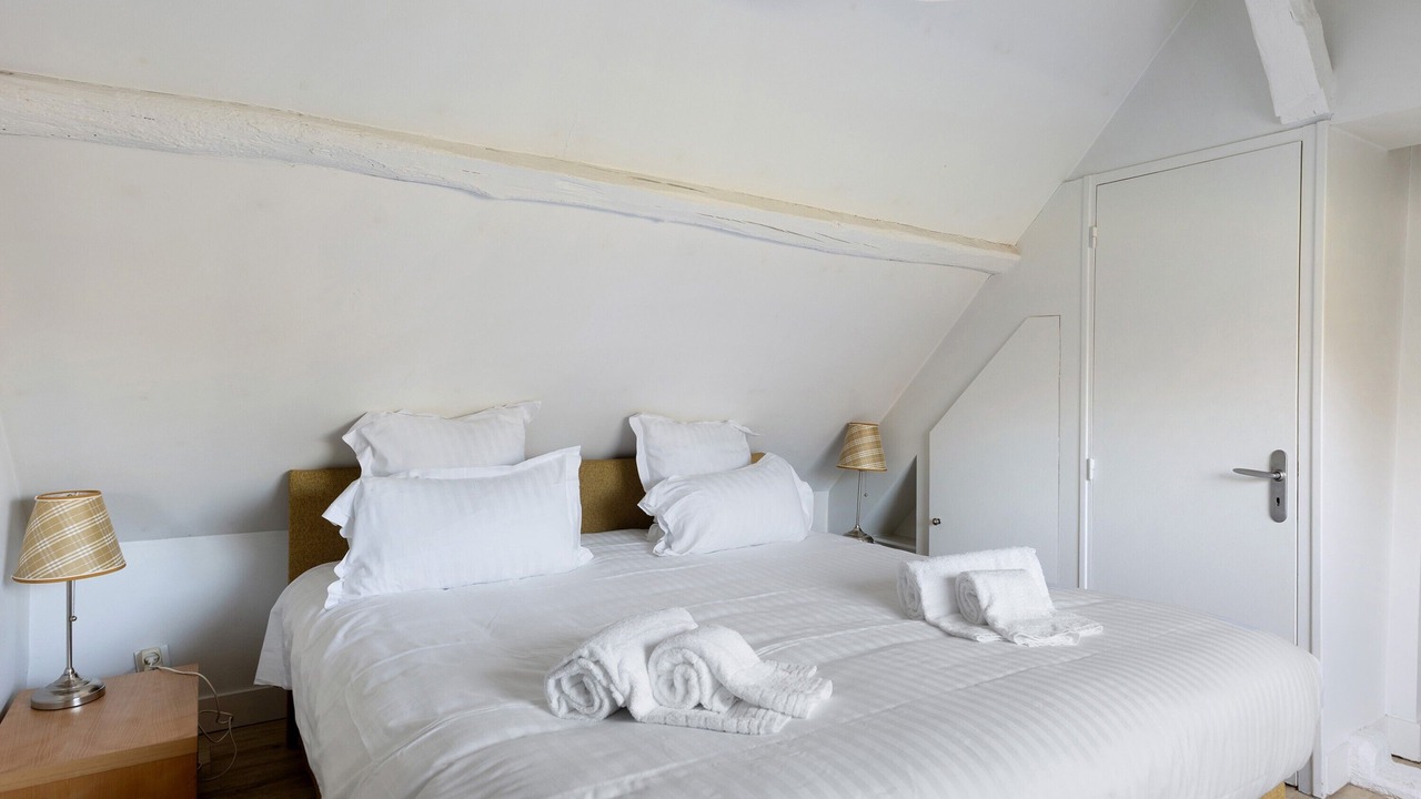 Photo of Bedroom in Ambillou