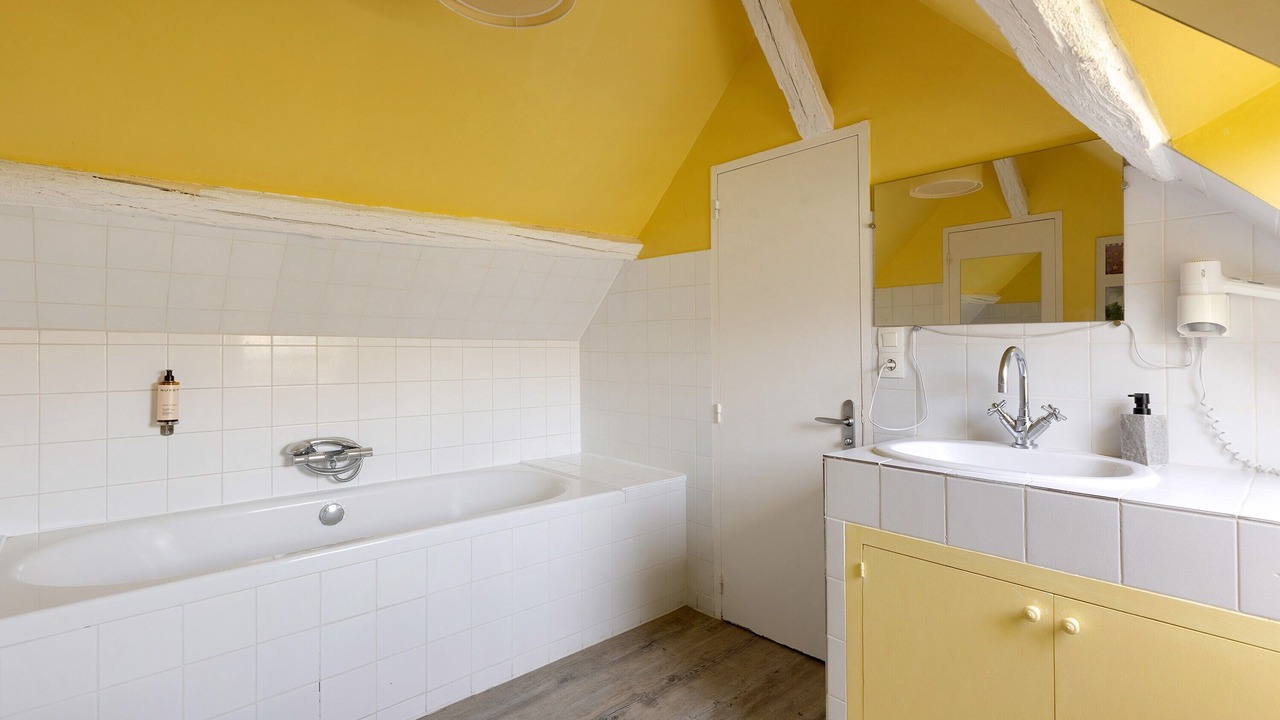 Photo of Bathroom in Ambillou
