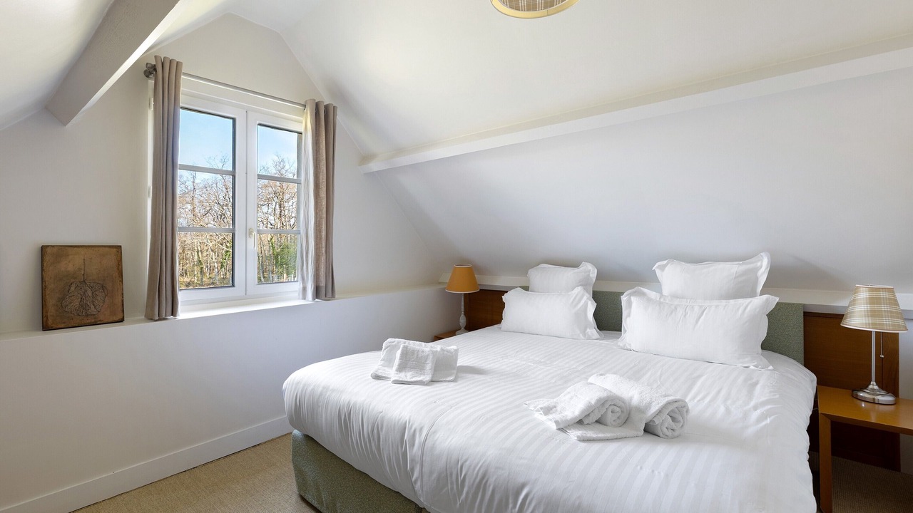 Photo of Bedroom in Ambillou