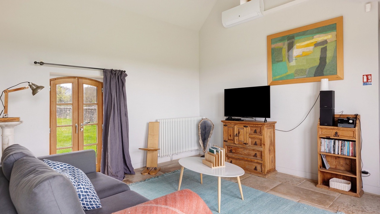 Photo of Livingroom in Ambillou