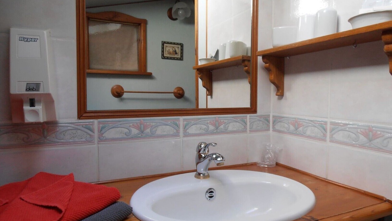 Photo of Bathroom in Polignac