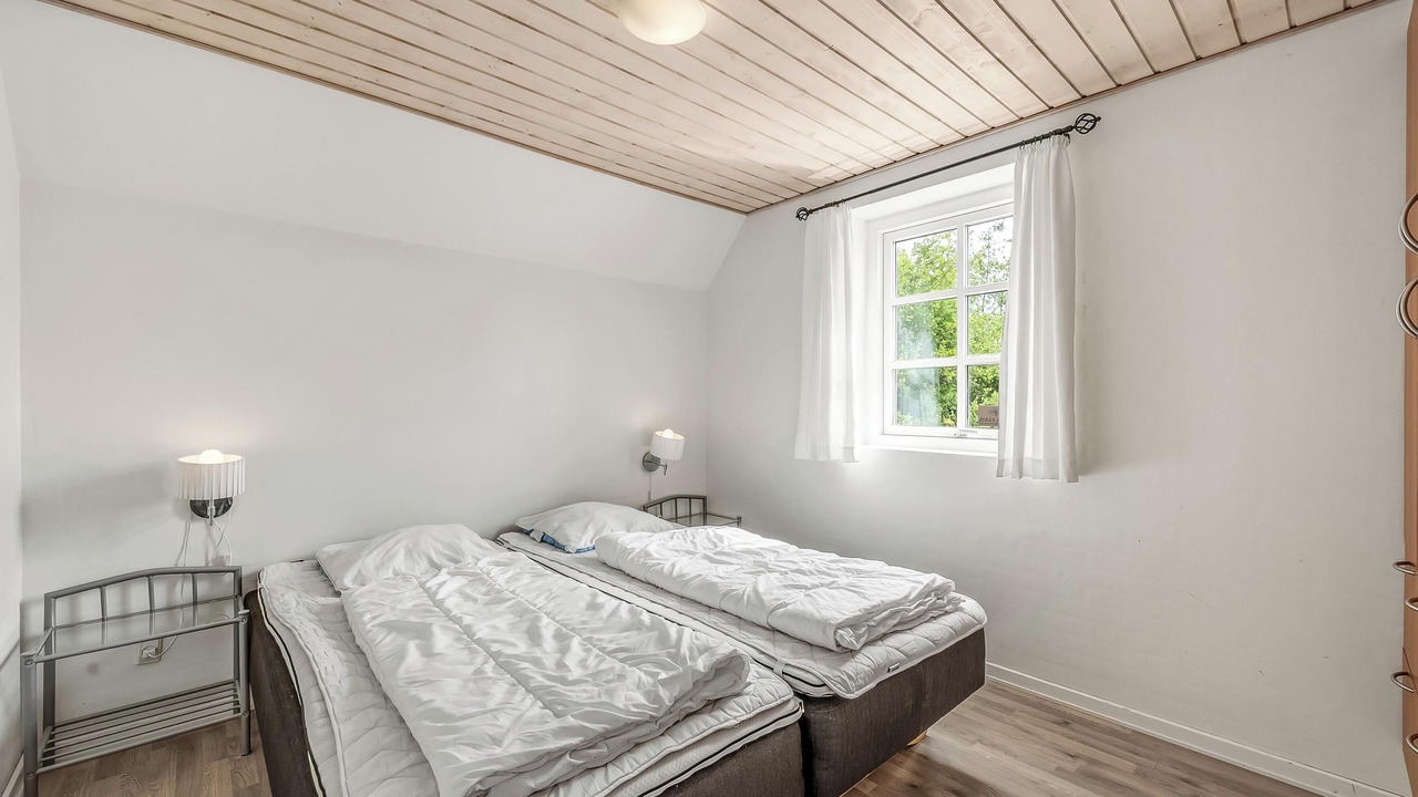 Photo of Others in Øby