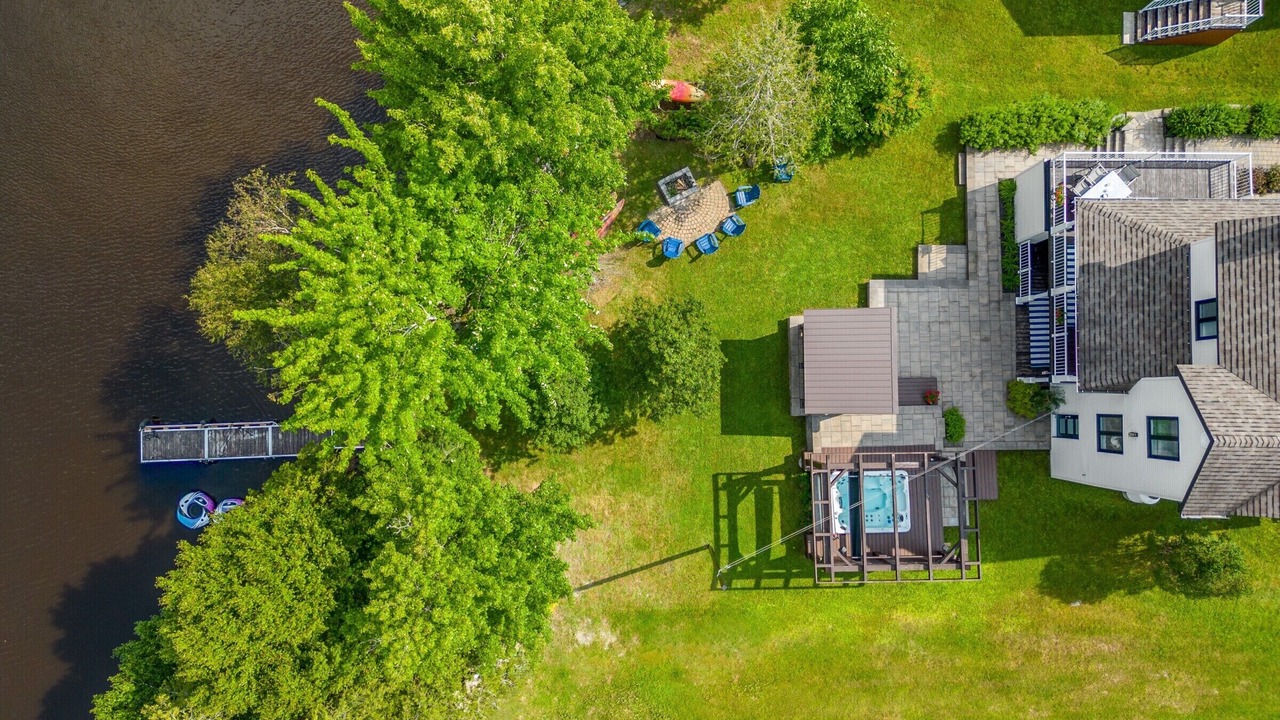 Photo of Outdoor in Sainte-Aurelie