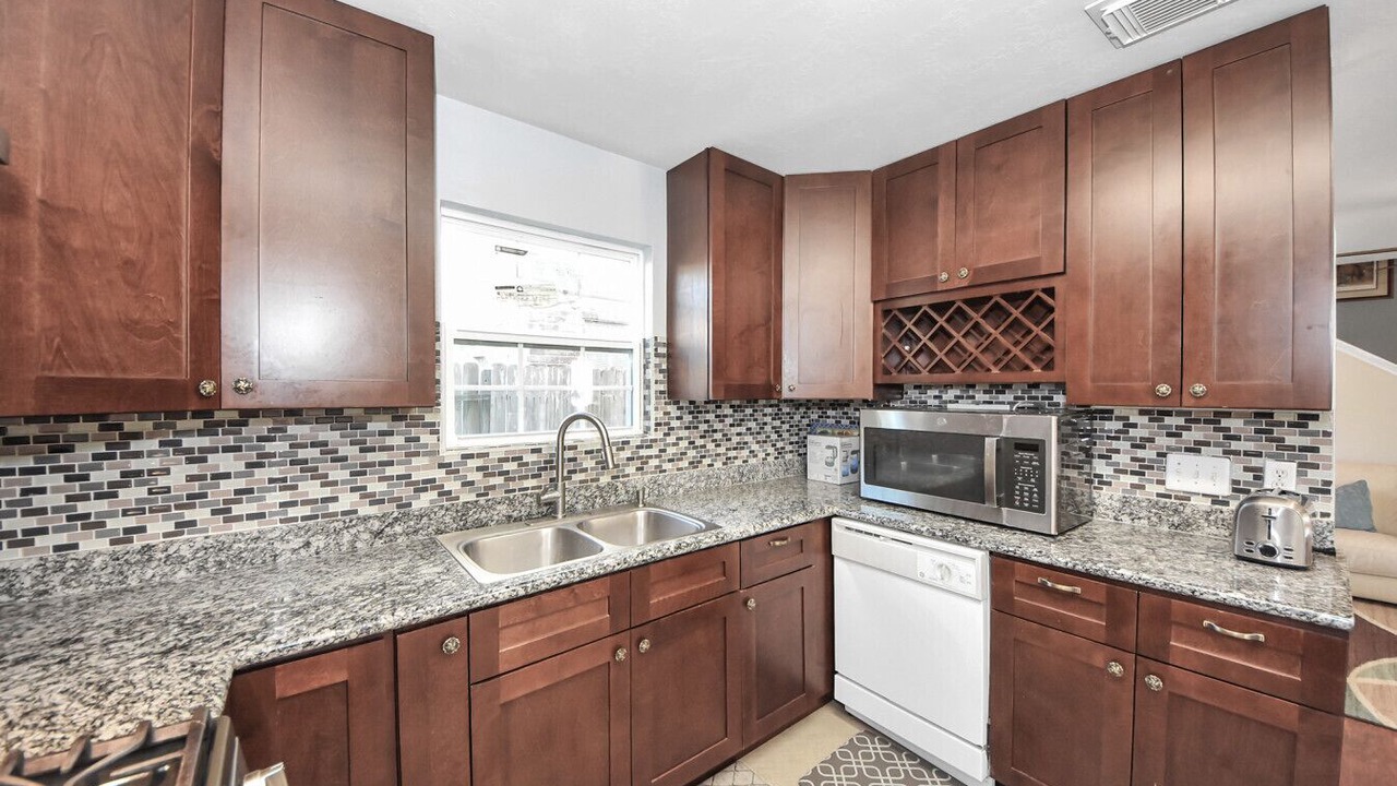 Photo of Kitchen in Clodine