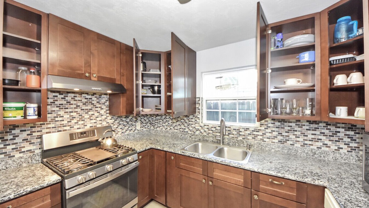 Photo of Kitchen in Clodine