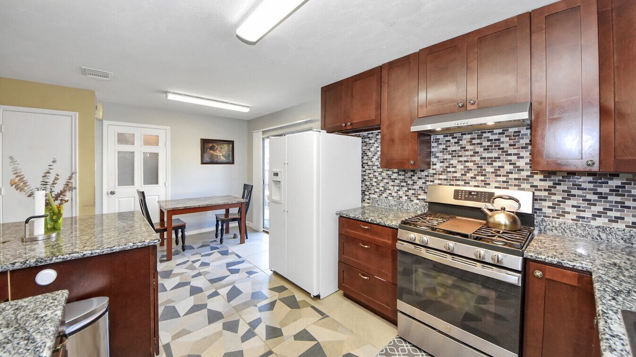 Photo of Kitchen in Clodine