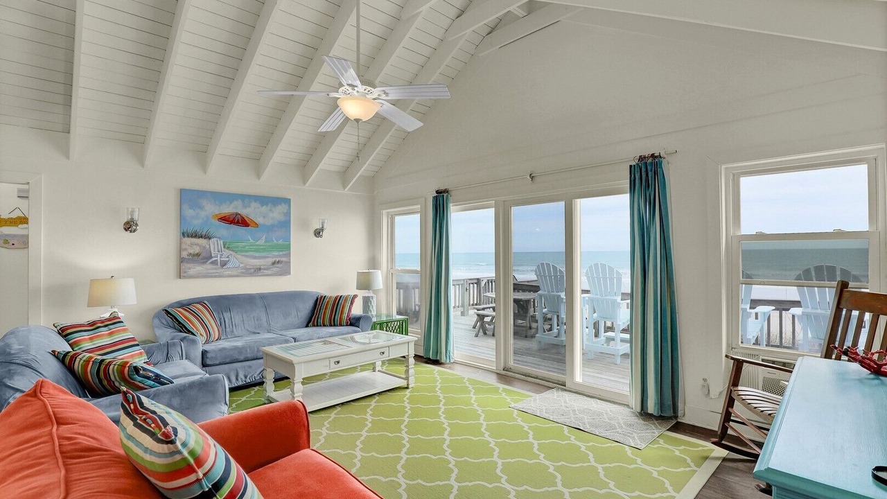 Photo of Livingroom in Ocean City Beach
