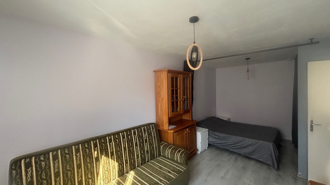 Photo of Bedroom in Combon