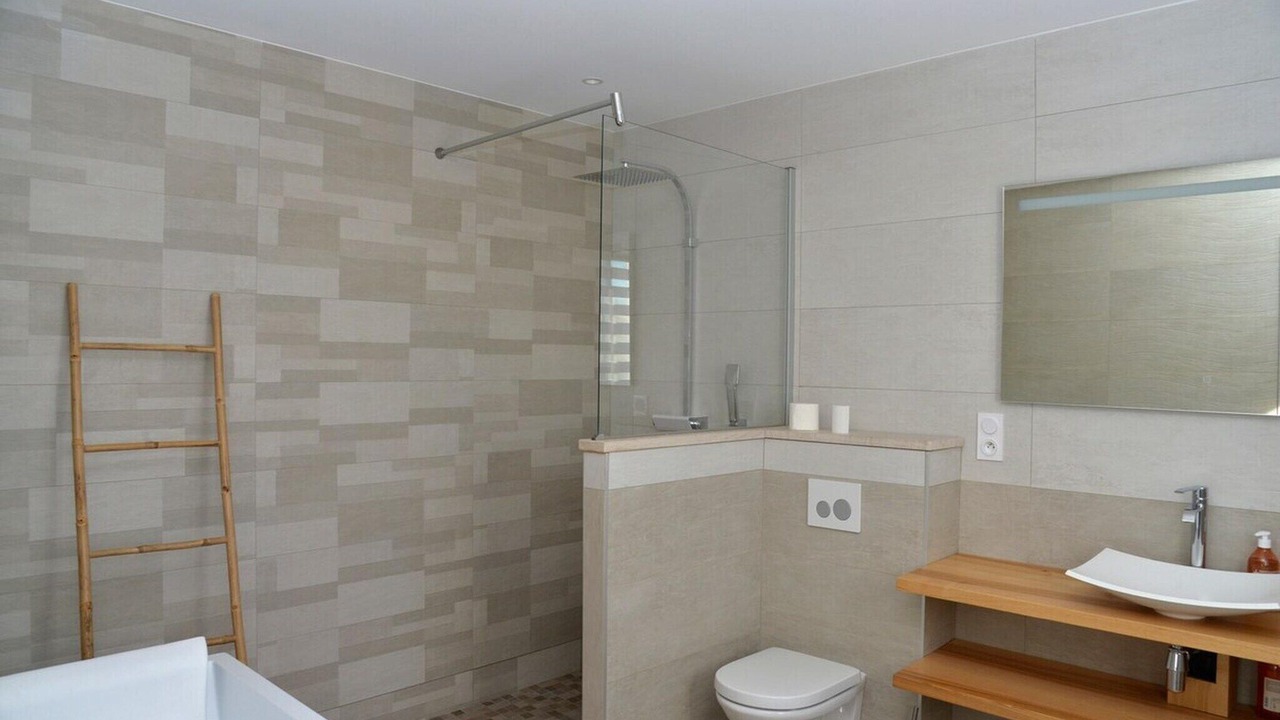 Photo of Bathroom in Barjac
