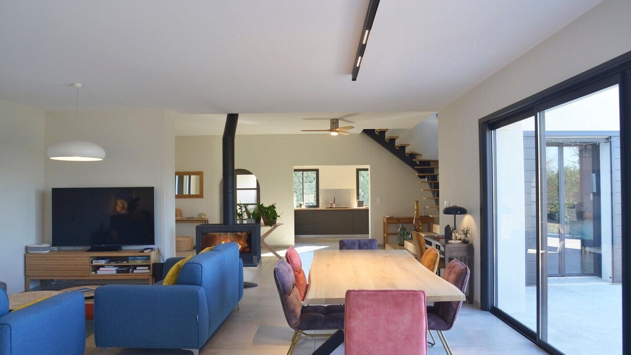 Photo of Livingroom in Barjac