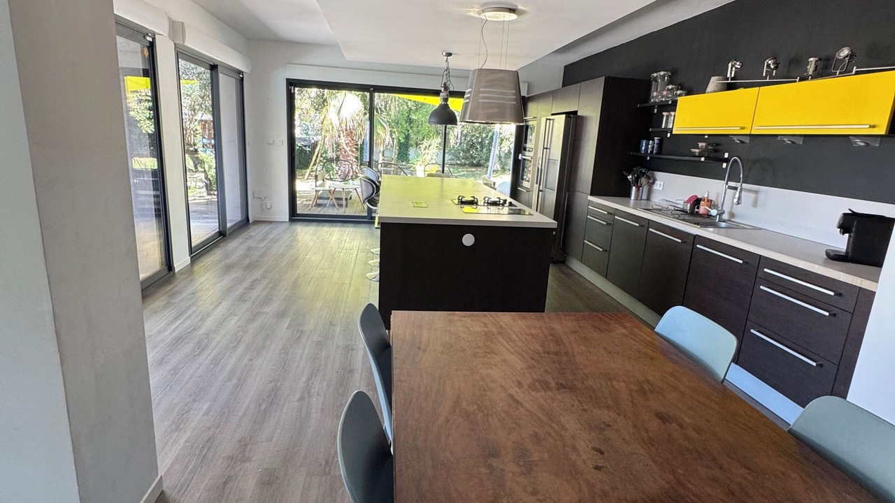 Photo of Kitchen in Boisseron