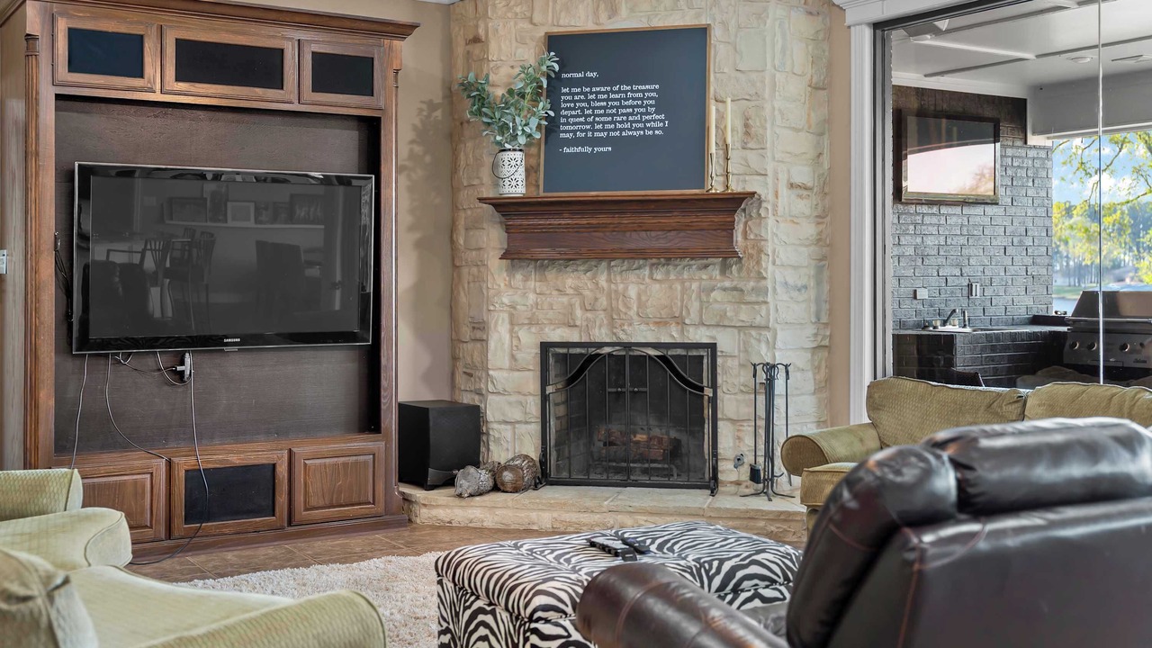 Photo of Livingroom in Bullard