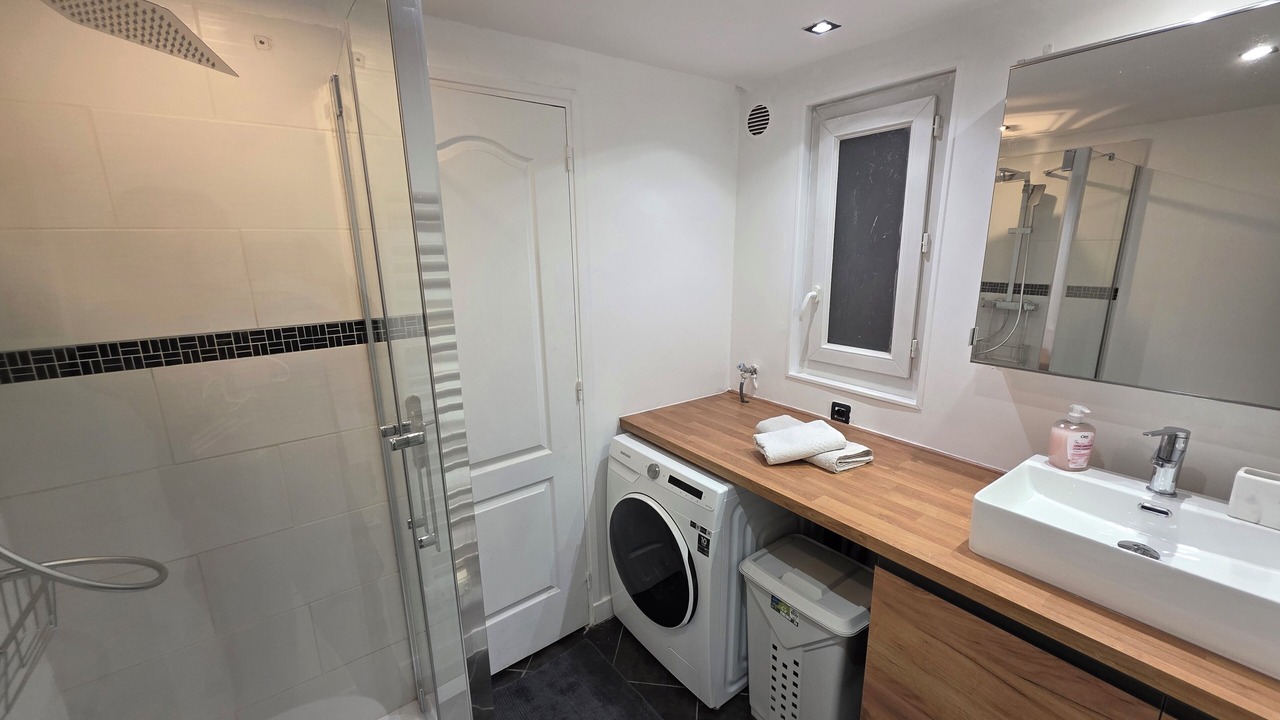 Photo of Bathroom in Argenteuil