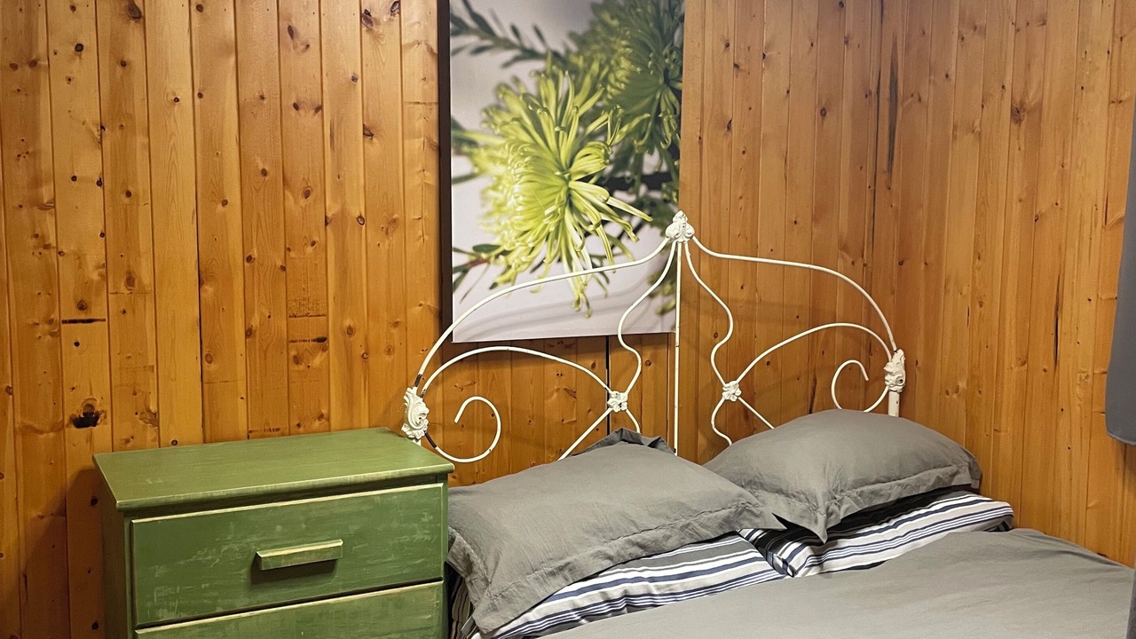 Photo of Bedroom in Arden