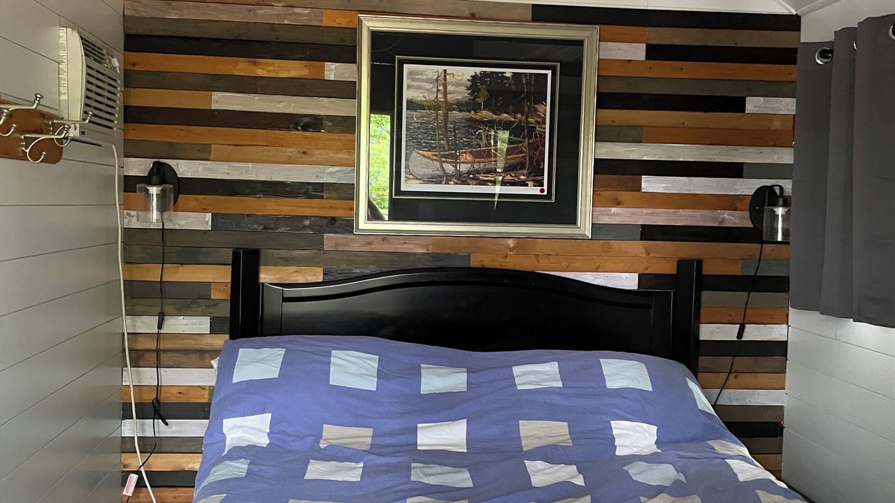 Photo of Bedroom in Arden