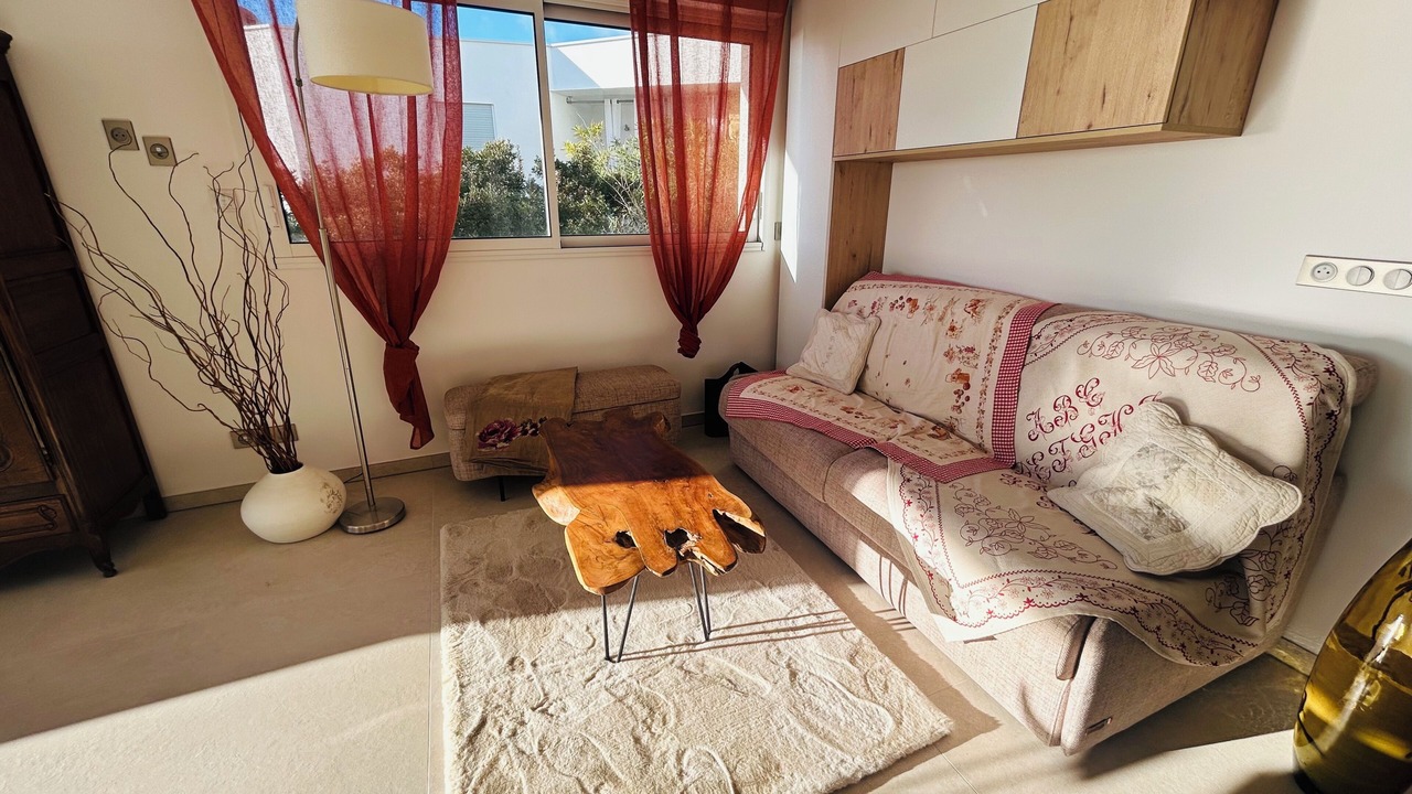 Photo of Livingroom in Le Grau-Du-Roi