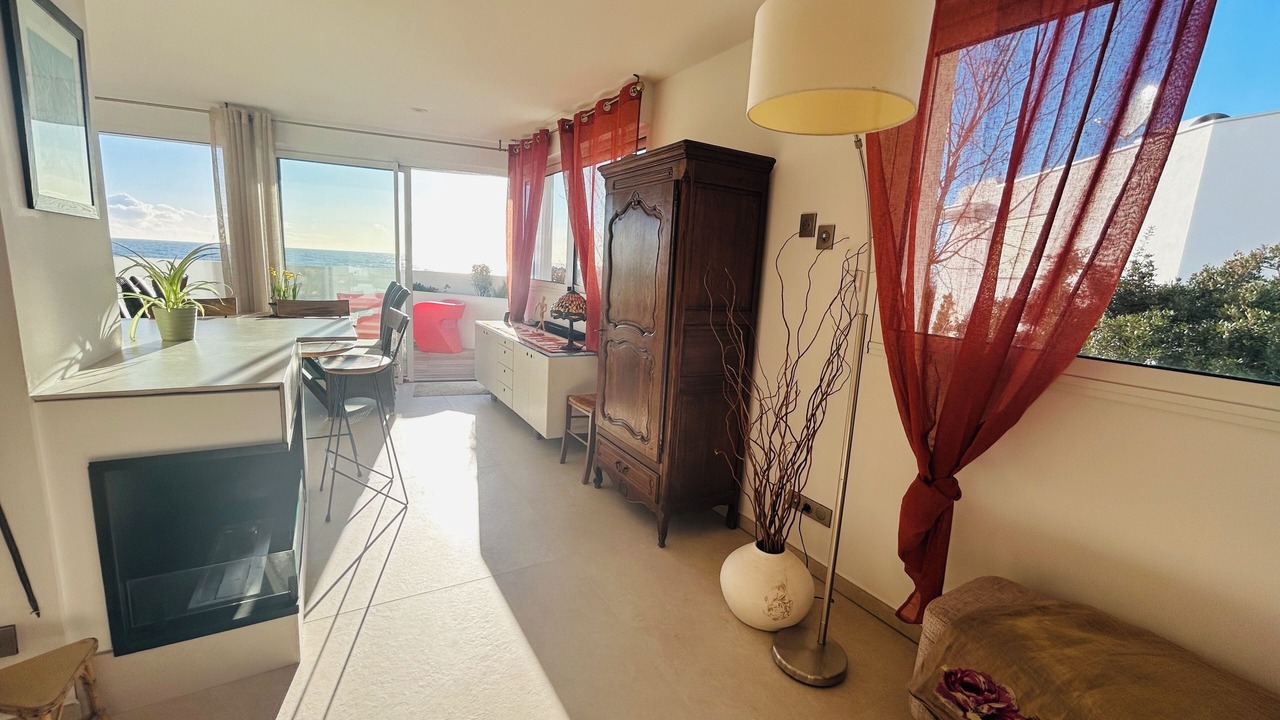 Photo of Livingroom in Le Grau-Du-Roi