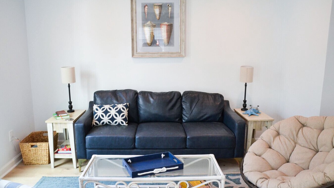 Photo of Livingroom in Atlantic Beach