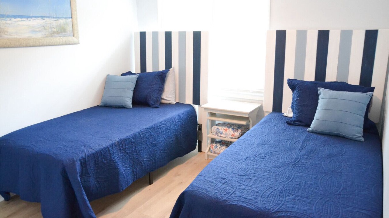 Photo of Bedroom in Atlantic Beach