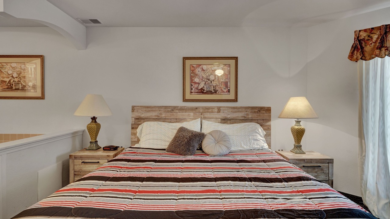 Photo of Bedroom in Pigeon