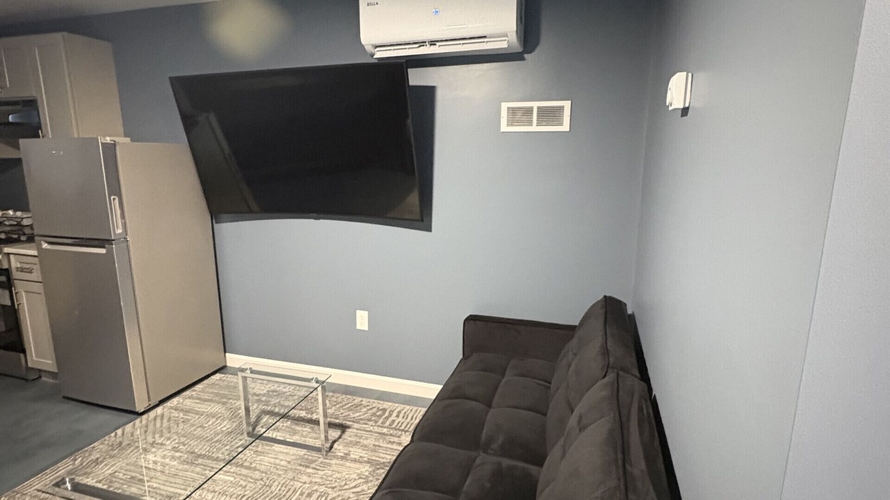 Photo of Livingroom in Mount Pleasant