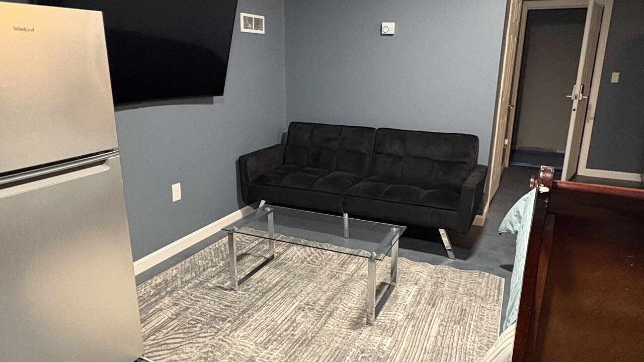 Photo of Livingroom in Mount Pleasant