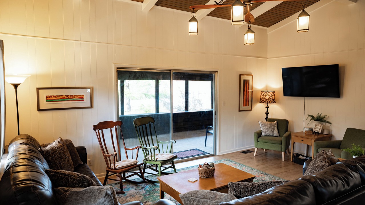 Photo of Livingroom in Greers Ferry