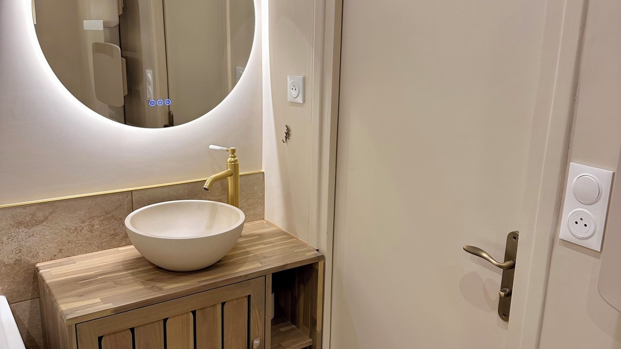 Photo of Bathroom in Houlgate